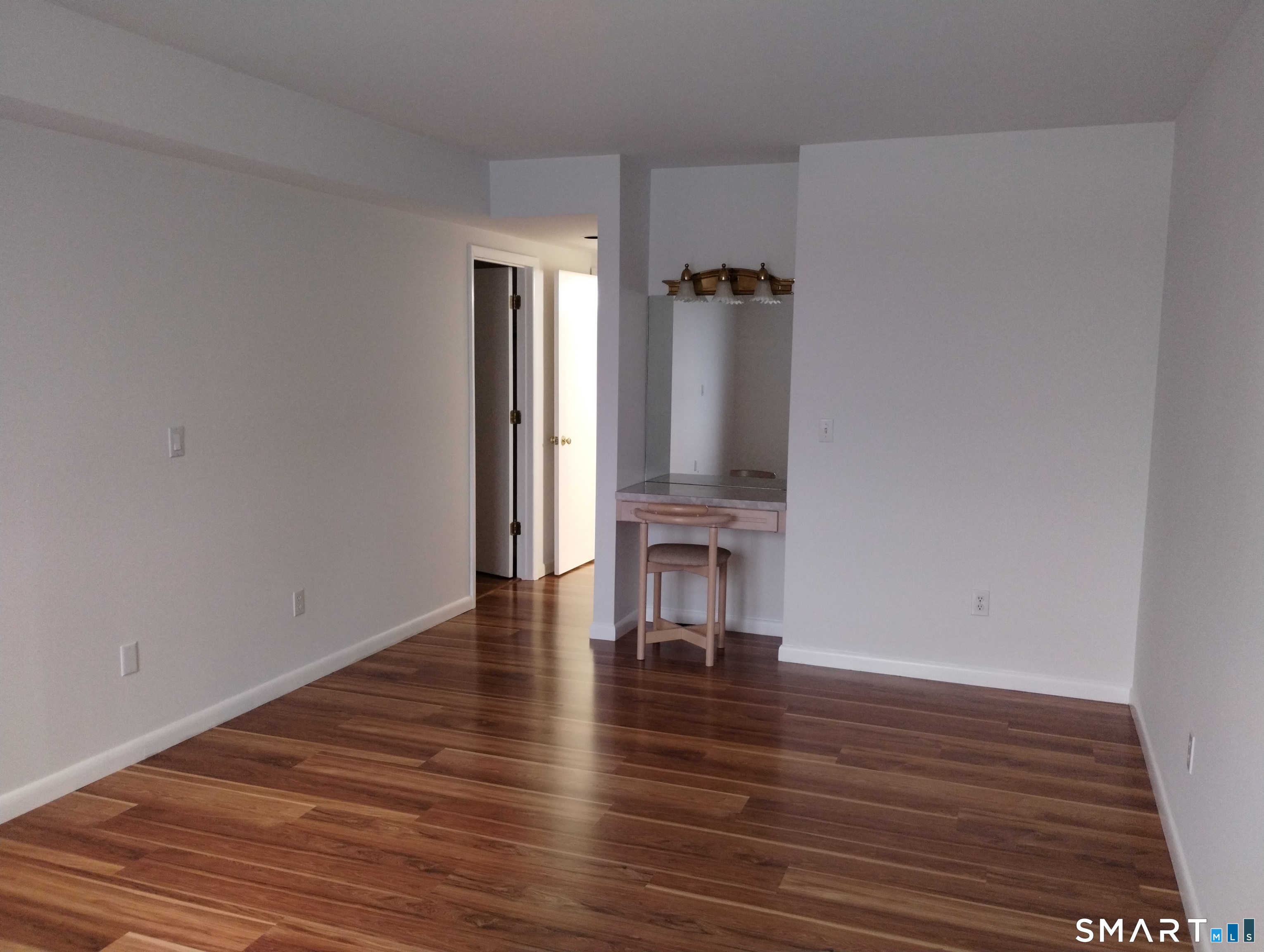 523 Popes Island Road Milford CT 06461