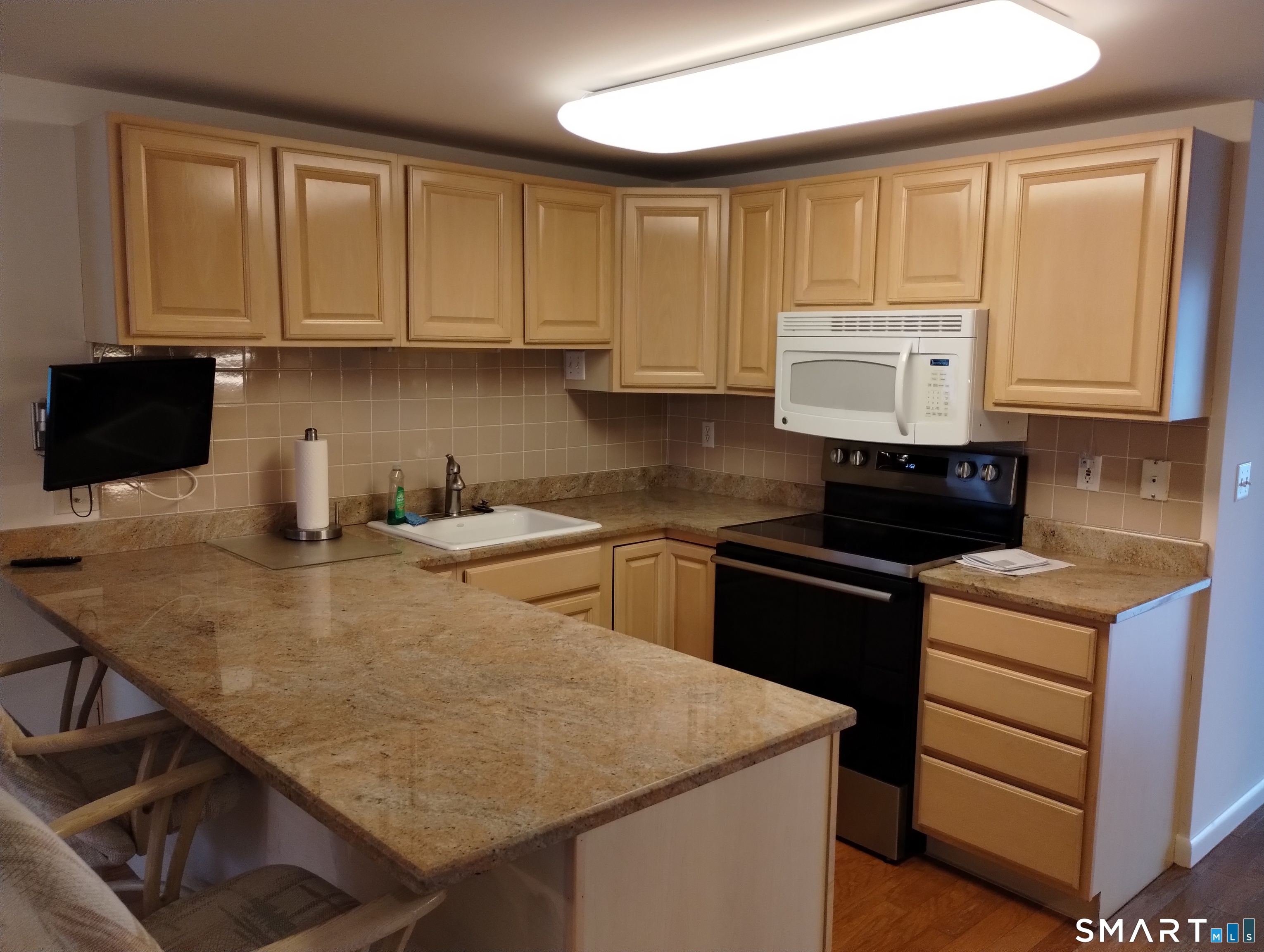 523 Popes Island Road Milford CT 06461