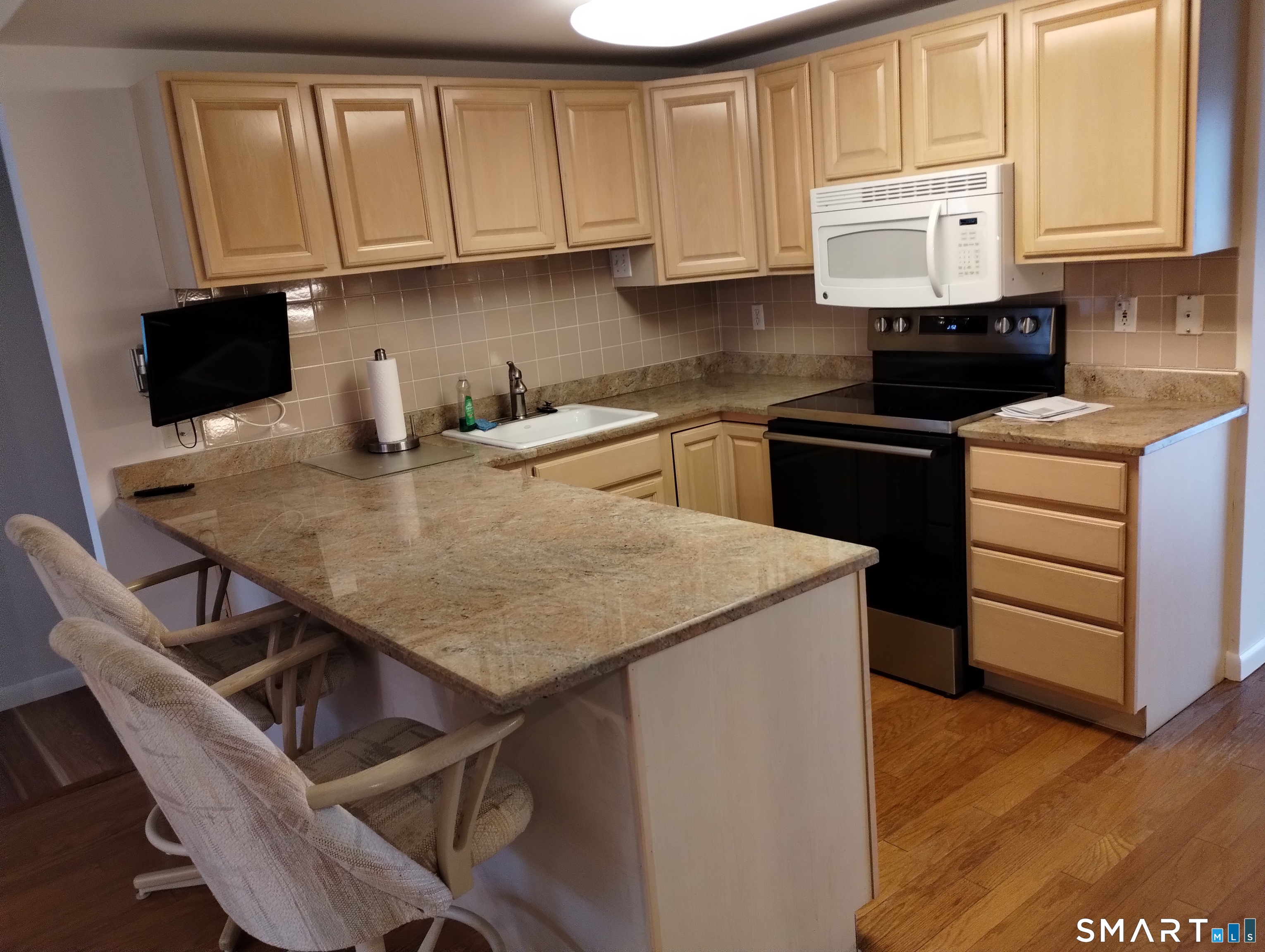 523 Popes Island Road Milford CT 06461