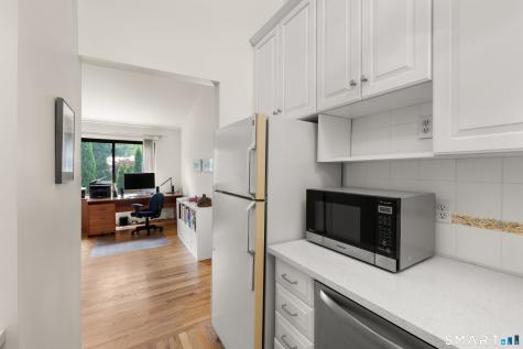 82 Olcott Way Ridgefield CT 06877