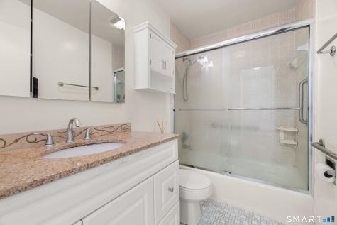 82 Olcott Way Ridgefield CT 06877