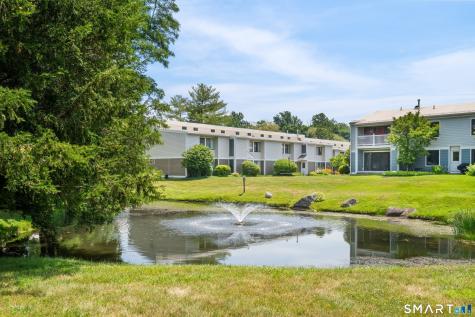 82 Olcott Way Ridgefield CT 06877