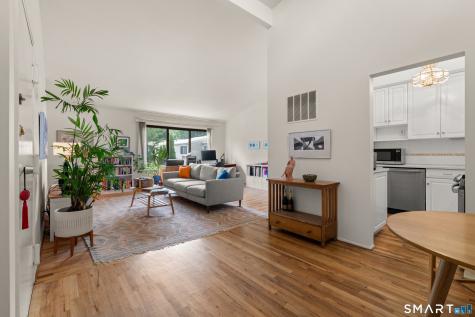 82 Olcott Way Ridgefield CT 06877