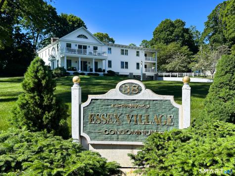 38 North Main Street Essex CT 06426