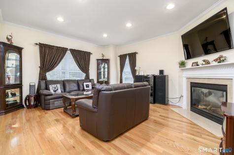 109 Park Avenue Danbury CT 06810