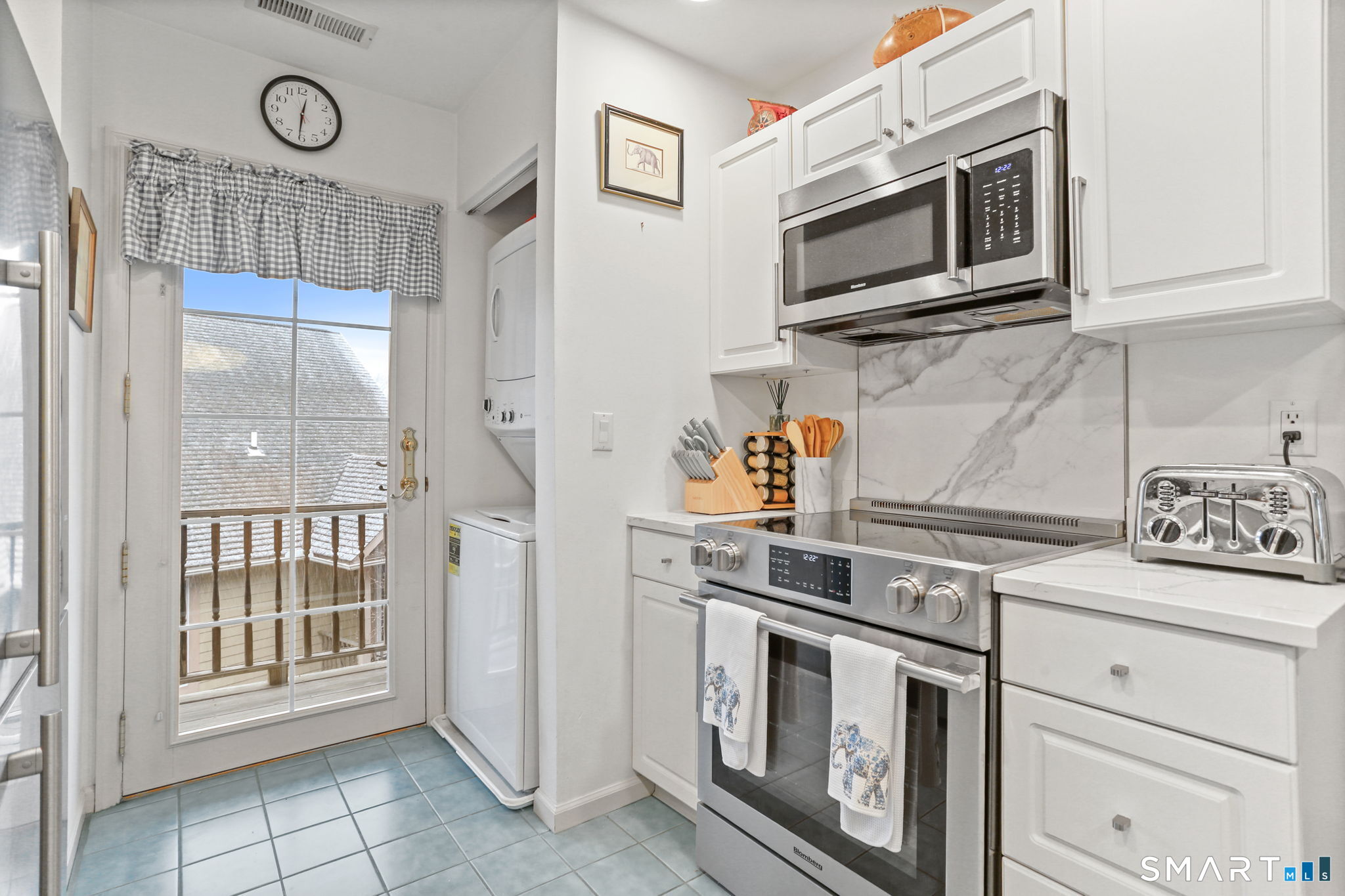 77 Locust Avenue New Canaan CT 06840