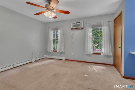 104 Oakland Street Manchester CT 06042