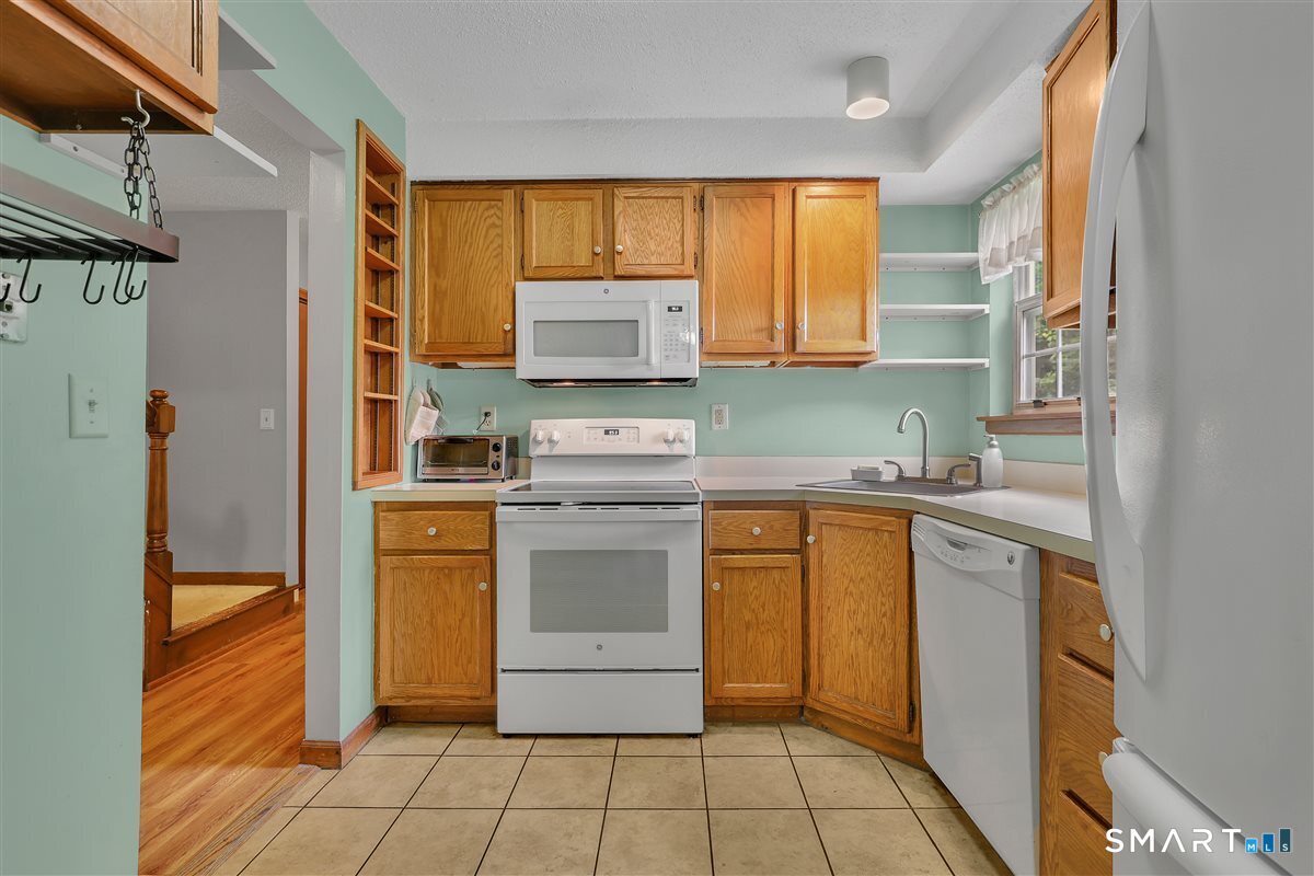 104 Oakland Street Manchester CT 06042