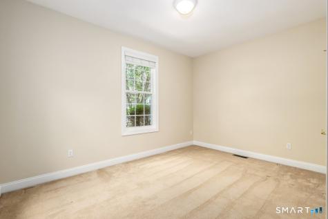 13 Watkins Drive Newtown CT 06482
