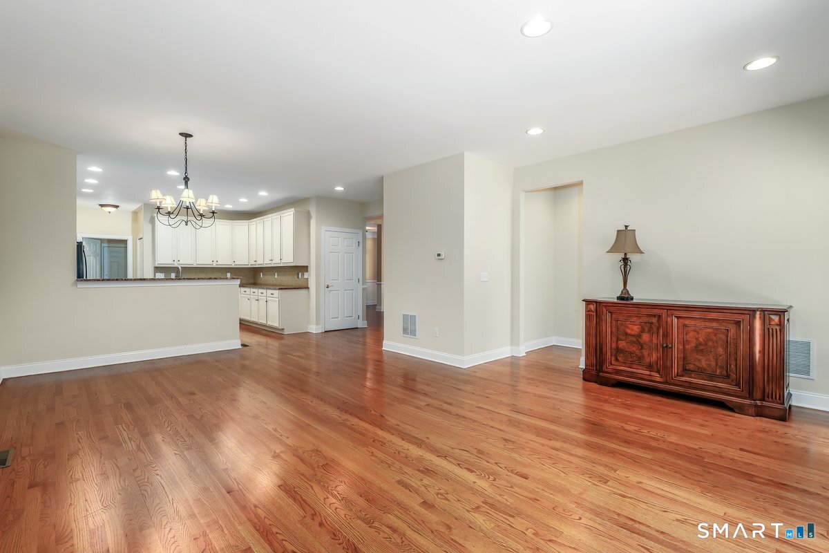13 Watkins Drive Newtown CT 06482