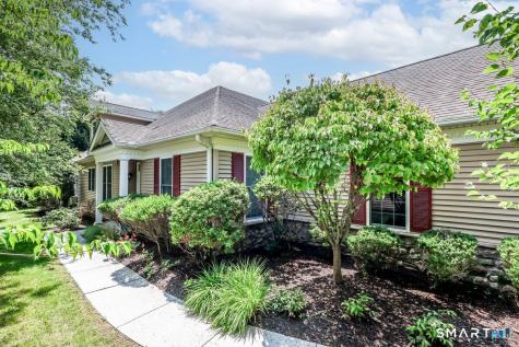 13 Watkins Drive Newtown CT 06482