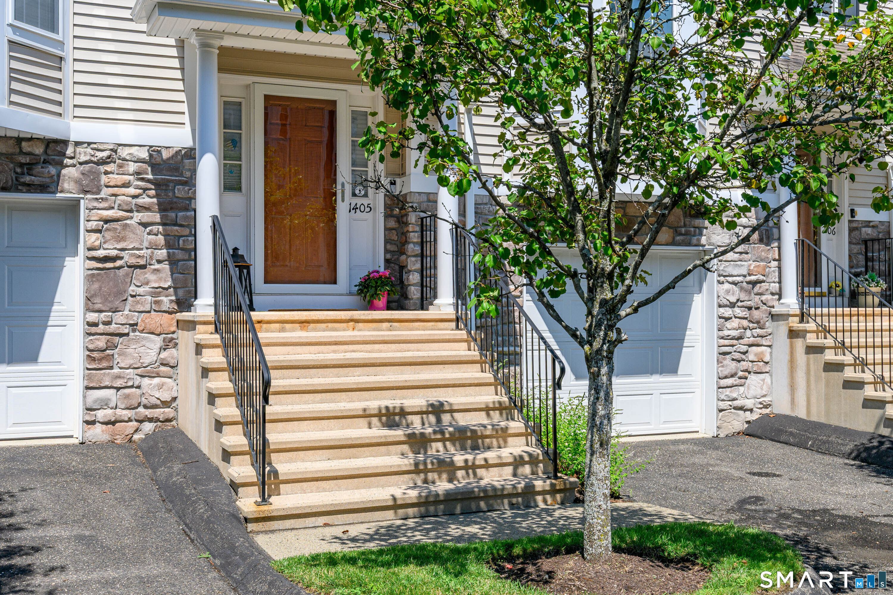 1405 Briar Woods Lane Danbury CT 06810