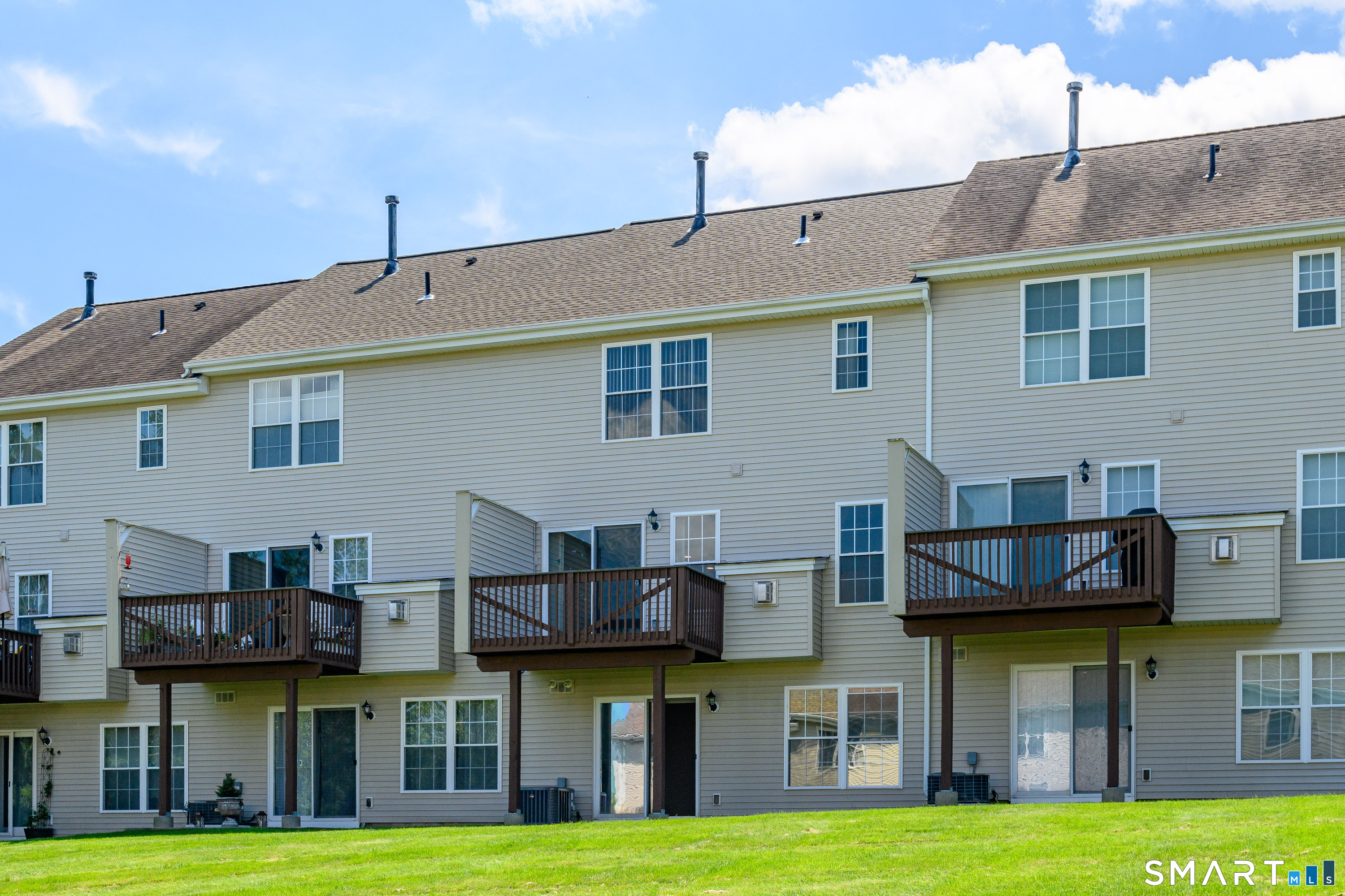 1405 Briar Woods Lane Danbury CT 06810