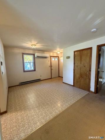39 Woodstock Meadows Woodstock CT 06281