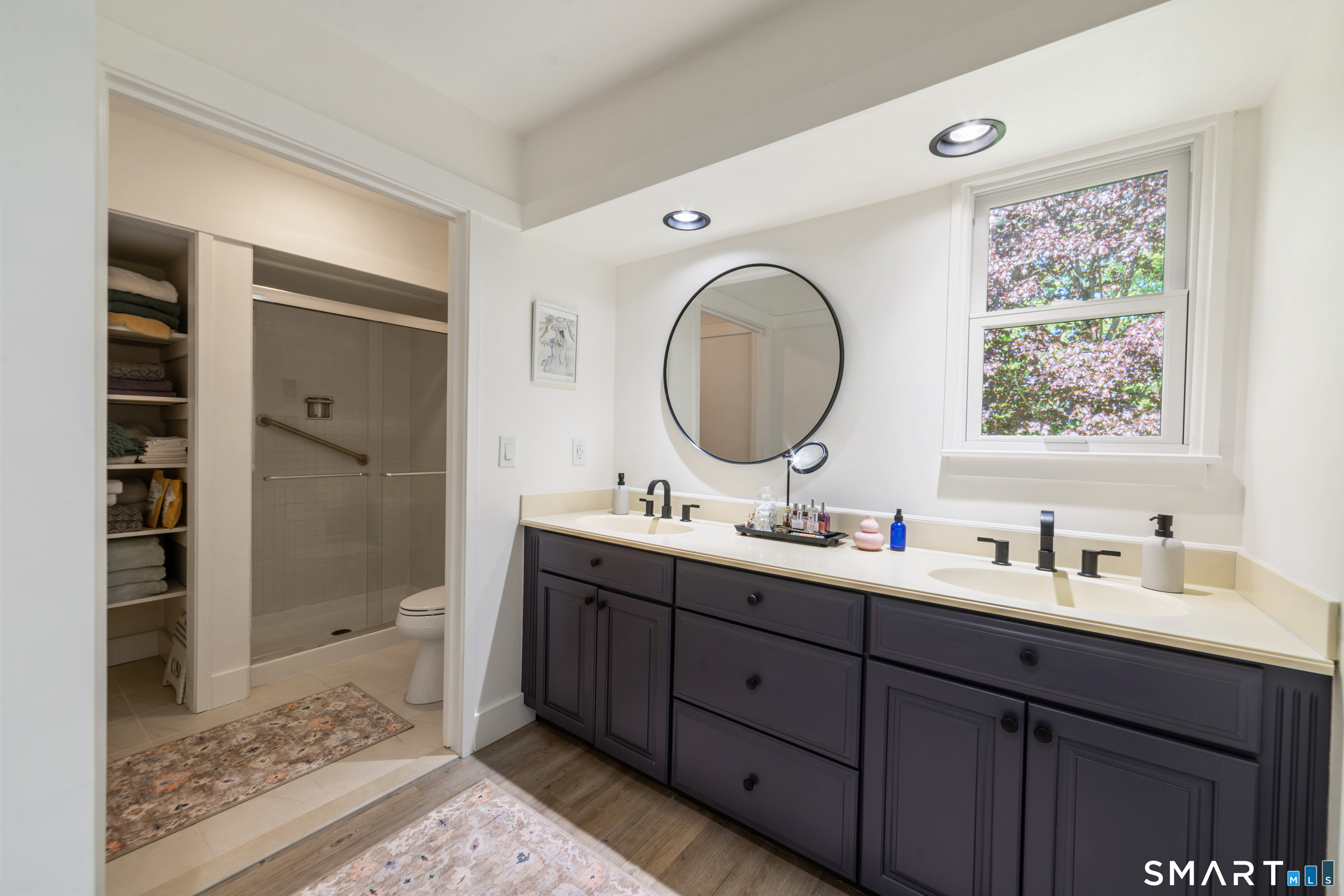 916 Heritage Village Southbury CT 06488