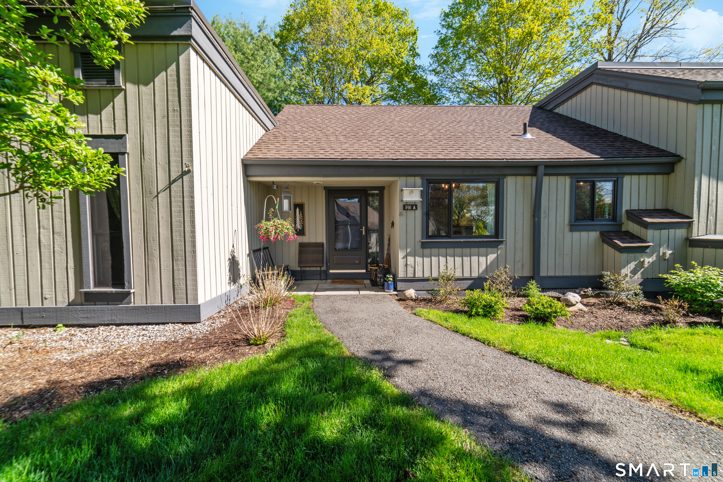 916 Heritage Village Southbury CT 06488