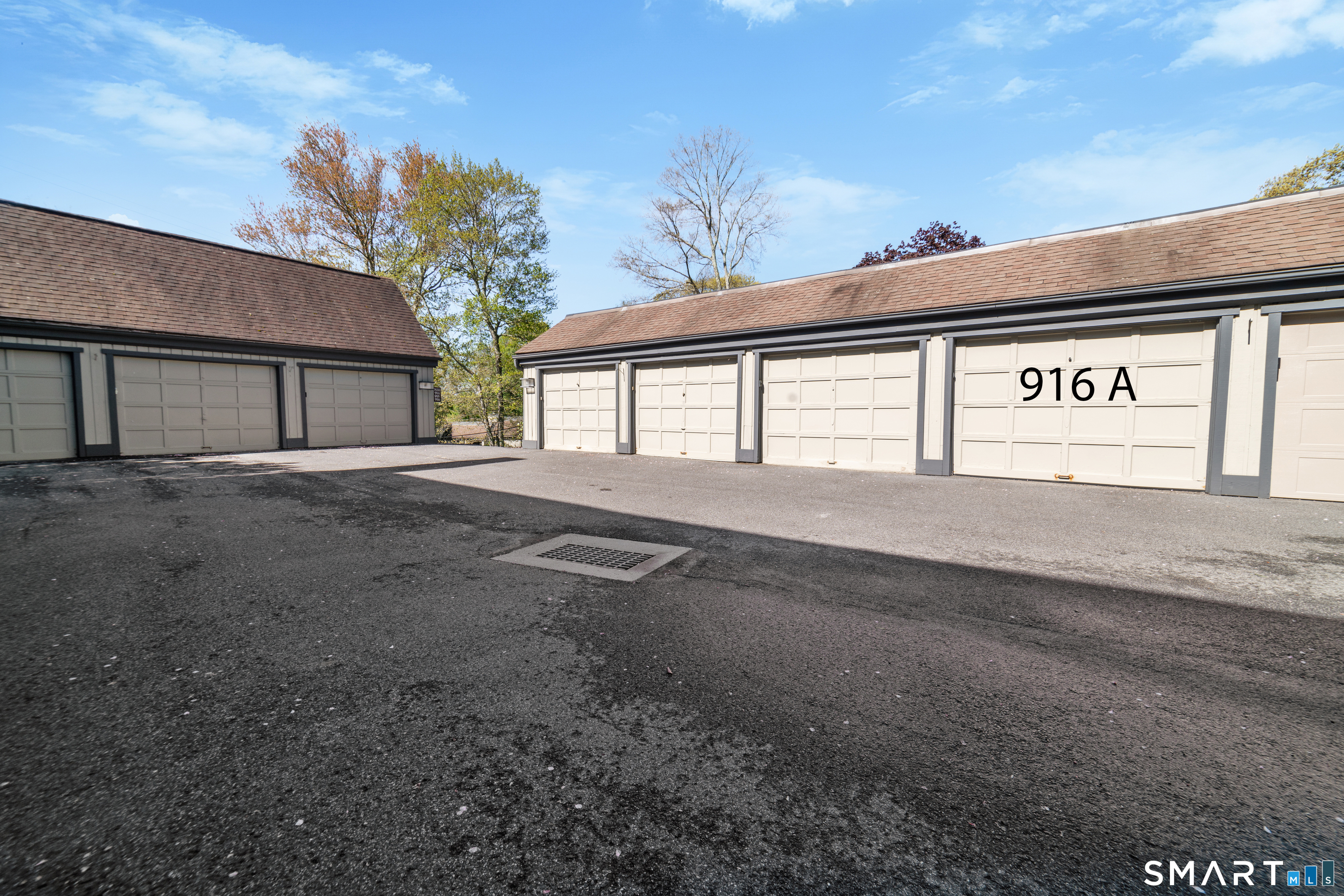 916 Heritage Village Southbury CT 06488