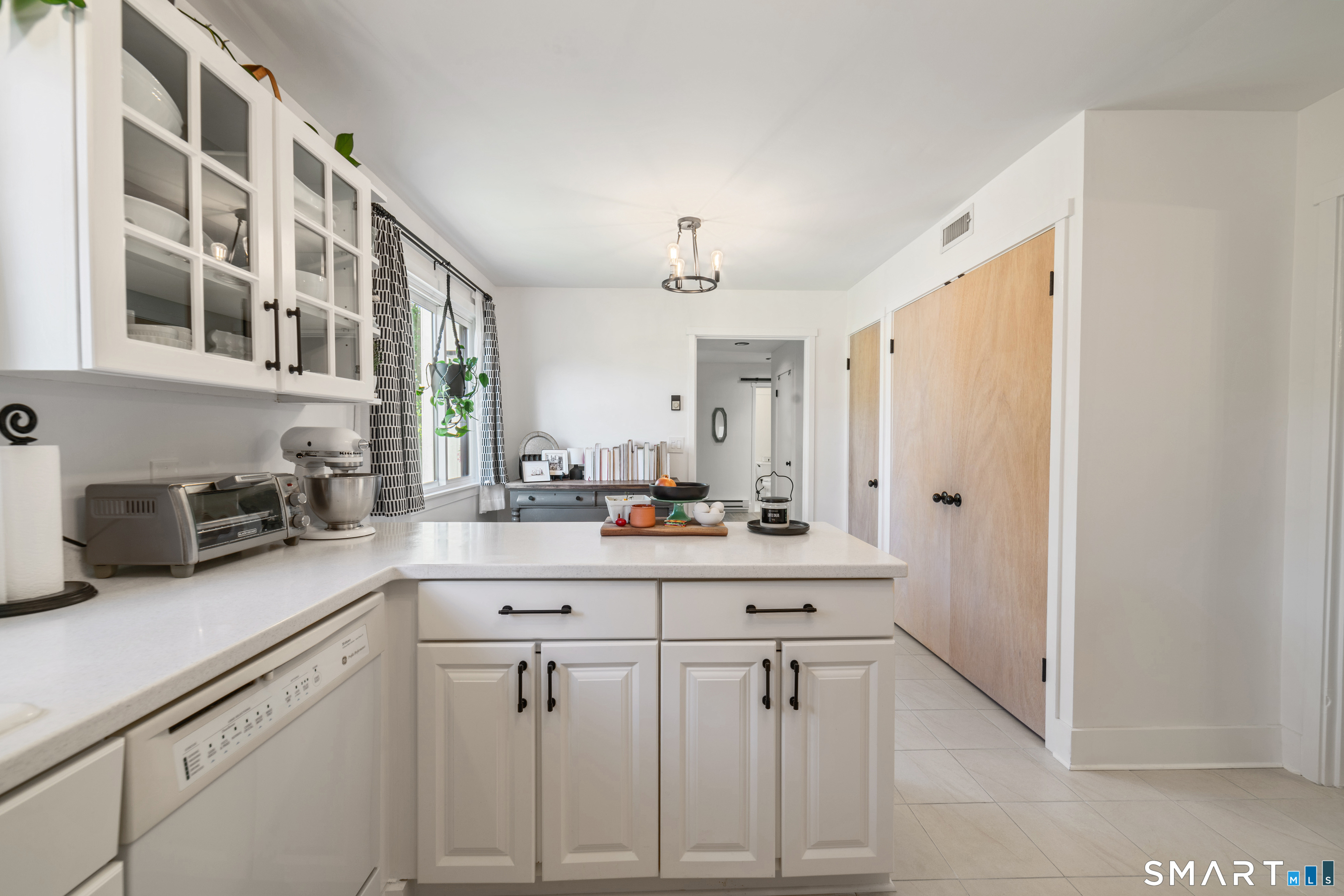 916 Heritage Village Southbury CT 06488