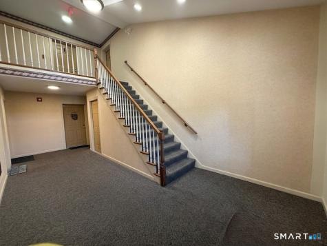 6 Concorde Way Windsor Locks CT 06096