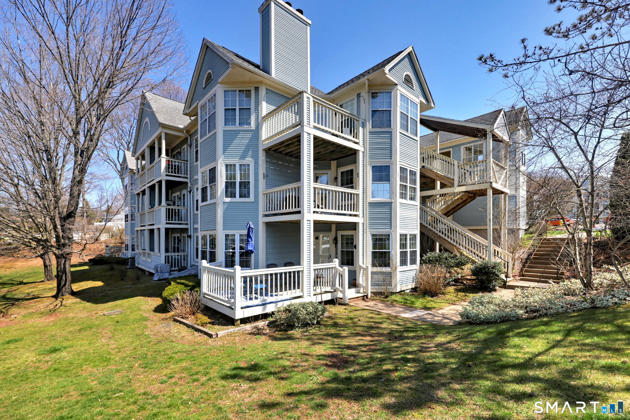 75 Redwood Drive East Haven CT 06513