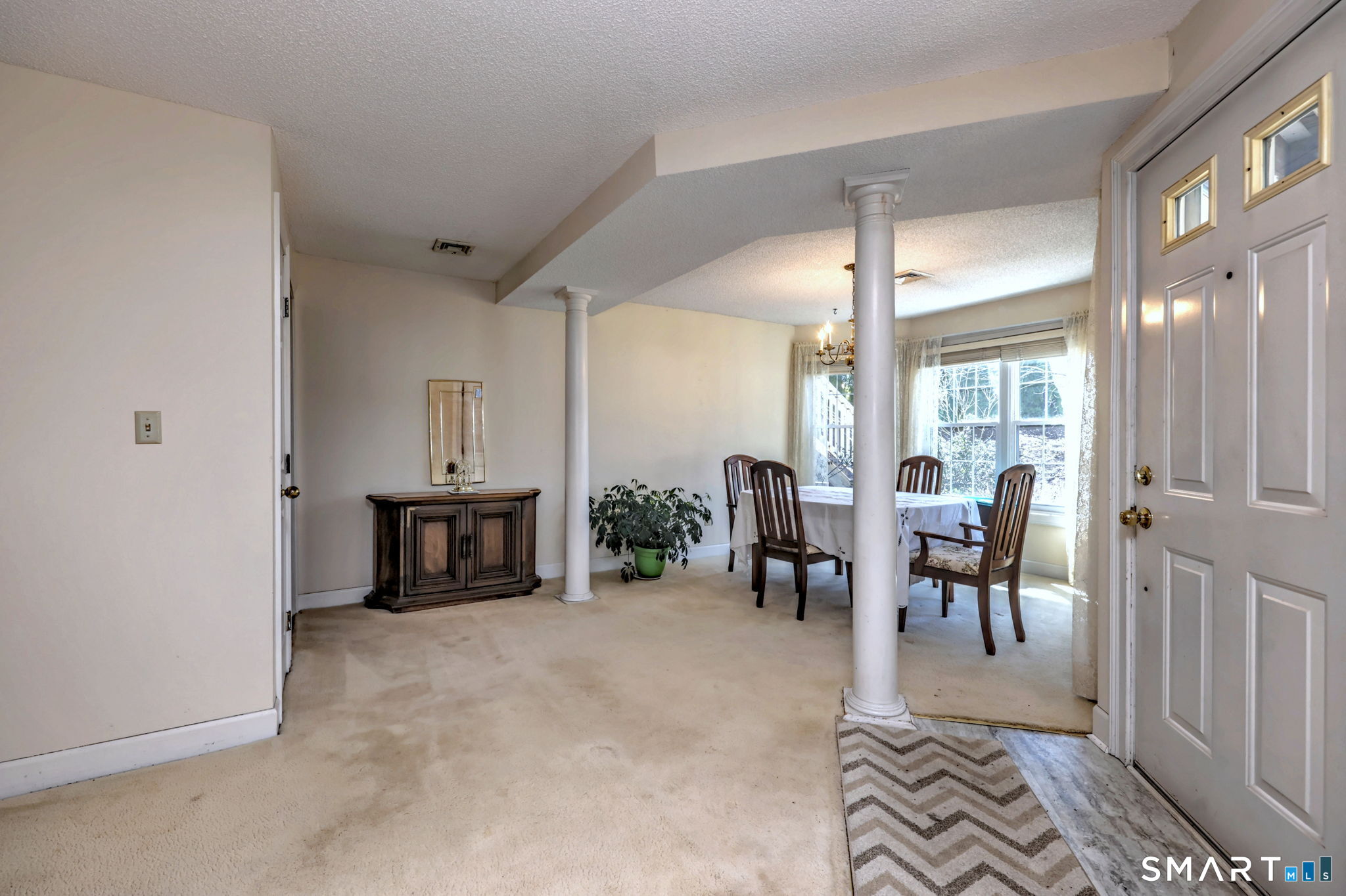 75 Redwood Drive East Haven CT 06513