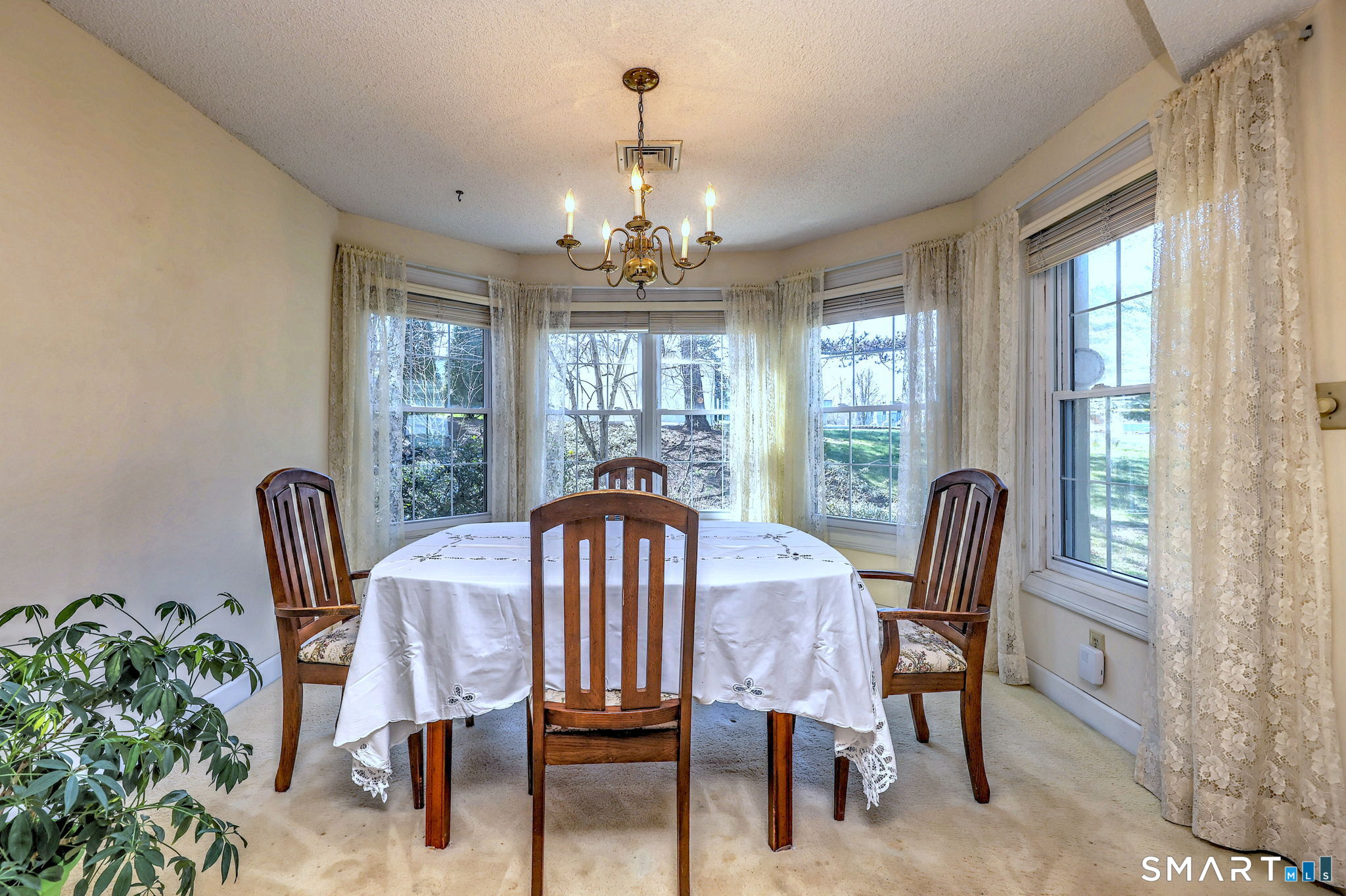 75 Redwood Drive East Haven CT 06513