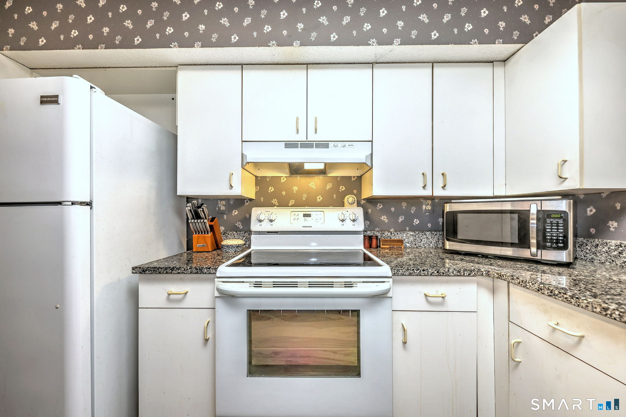 75 Redwood Drive East Haven CT 06513