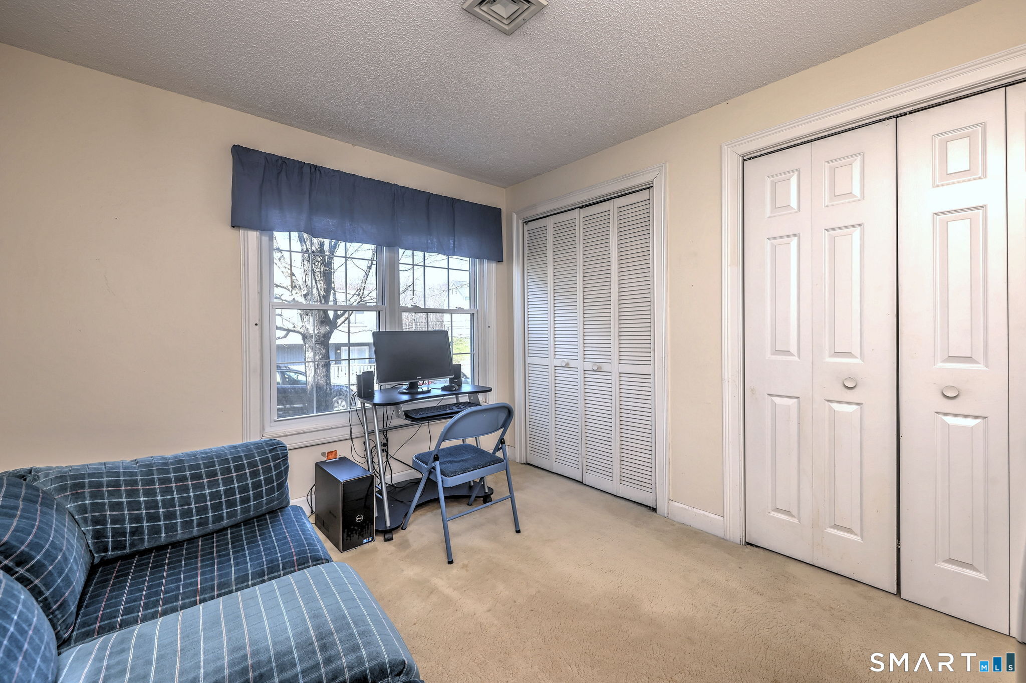75 Redwood Drive East Haven CT 06513