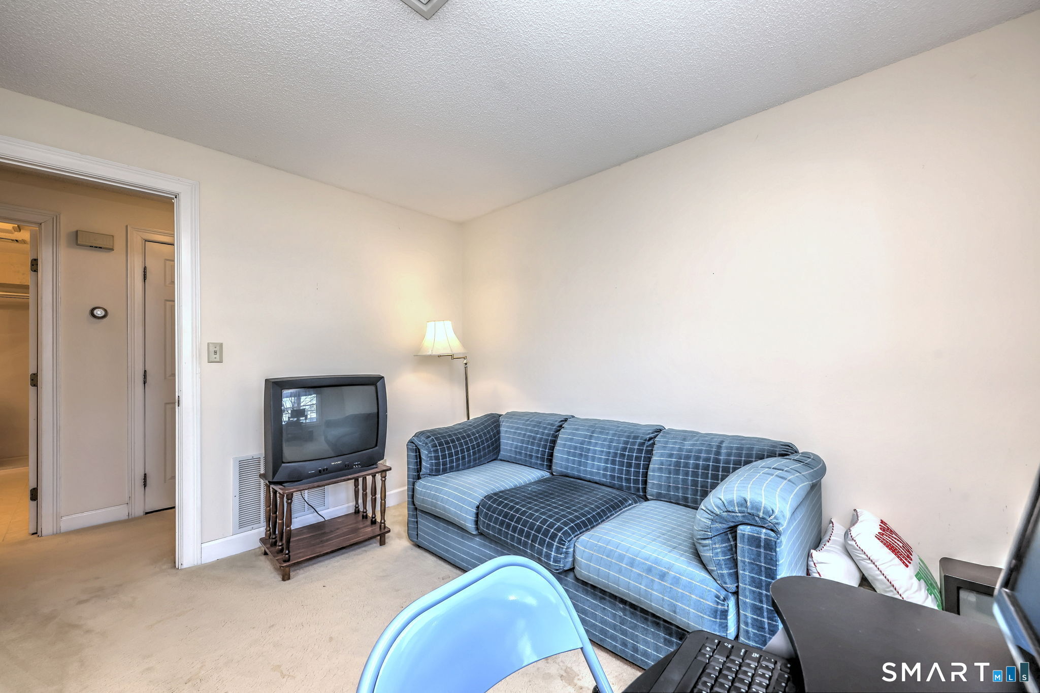 75 Redwood Drive East Haven CT 06513