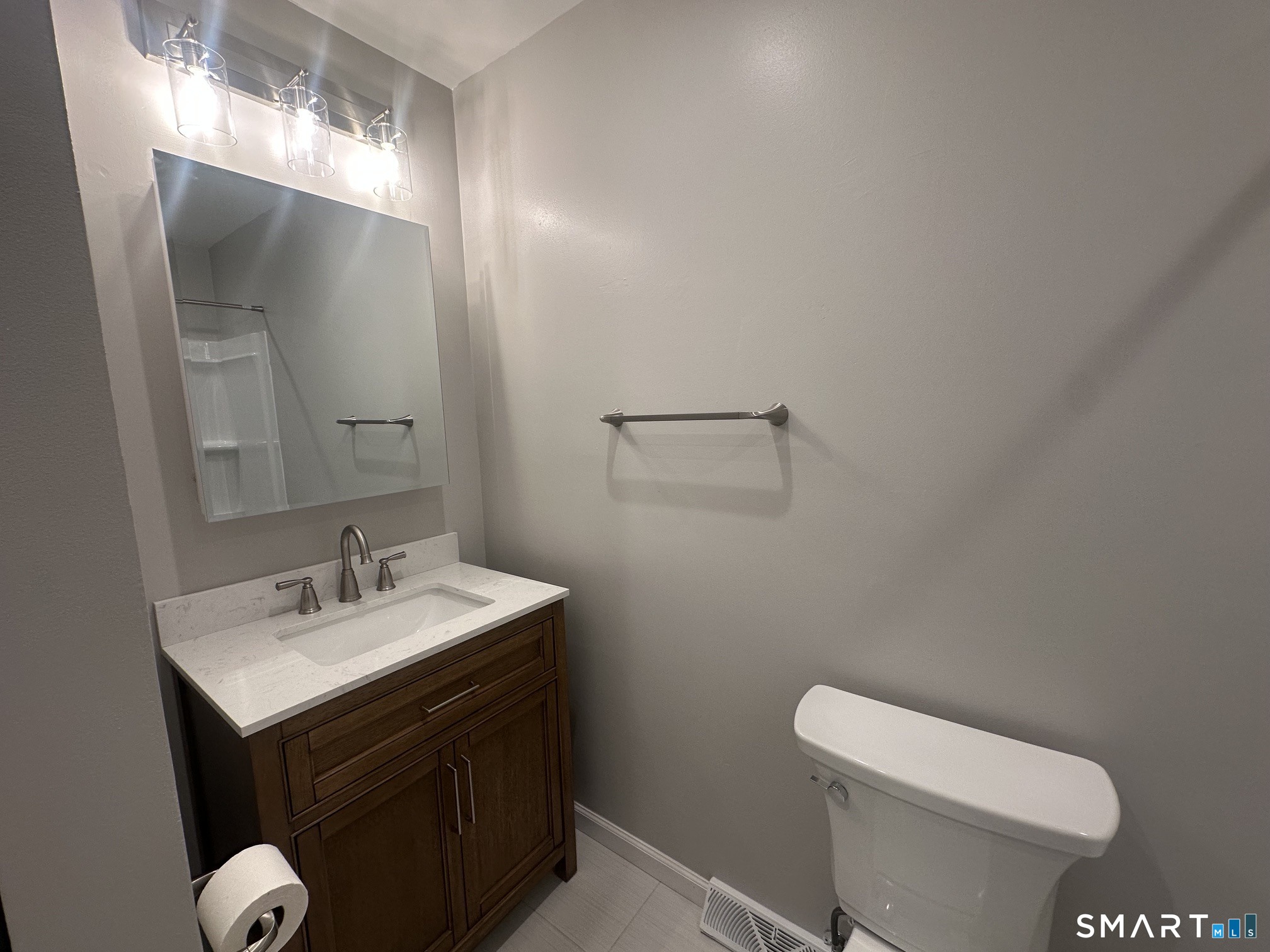 1690 Dixwell Avenue Hamden CT 06514