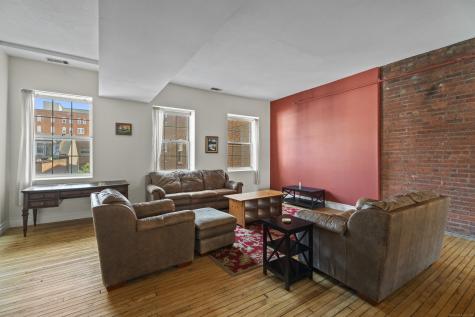 196 Crown Street New Haven CT 06510