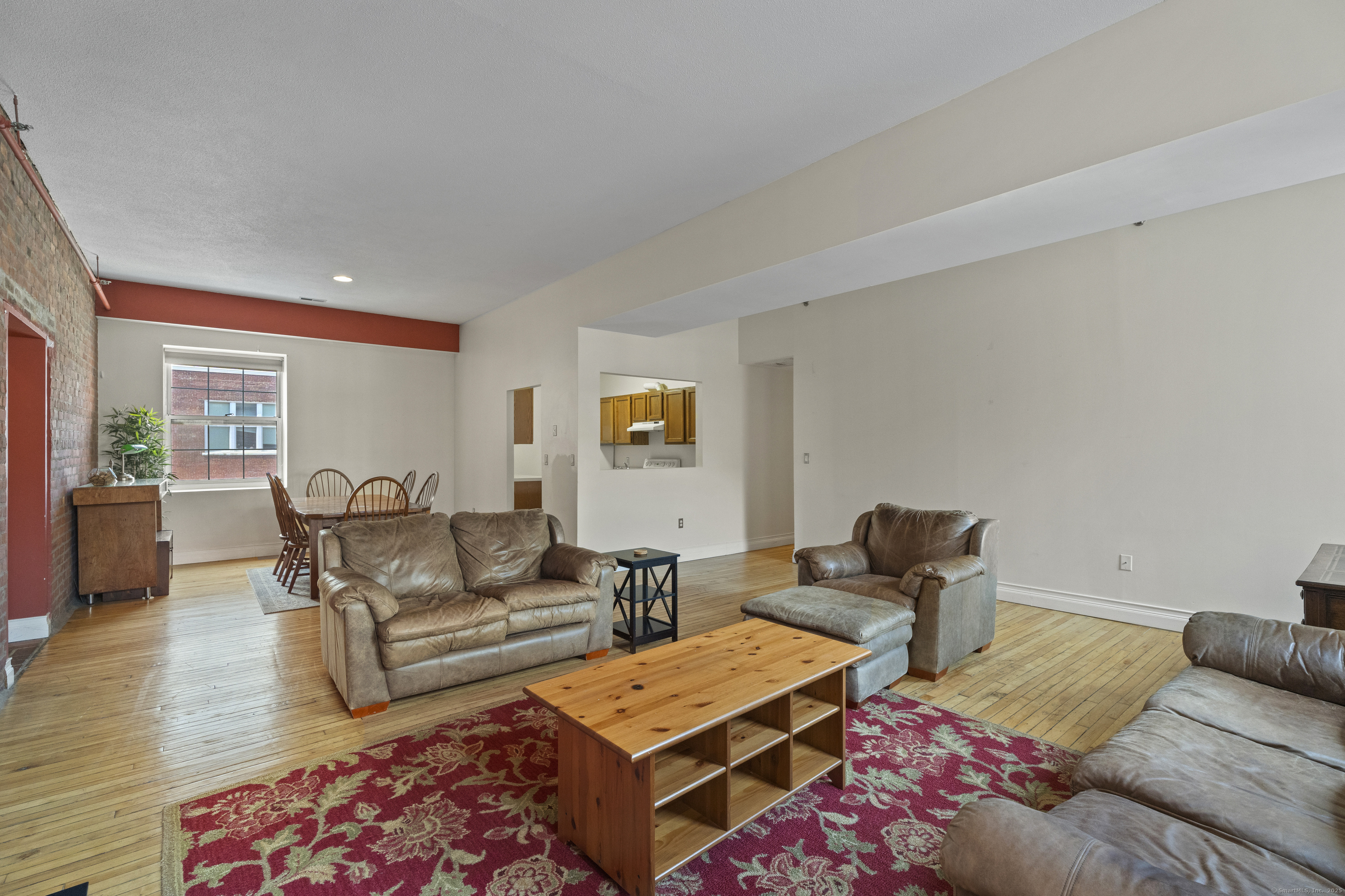 196 Crown Street New Haven CT 06510