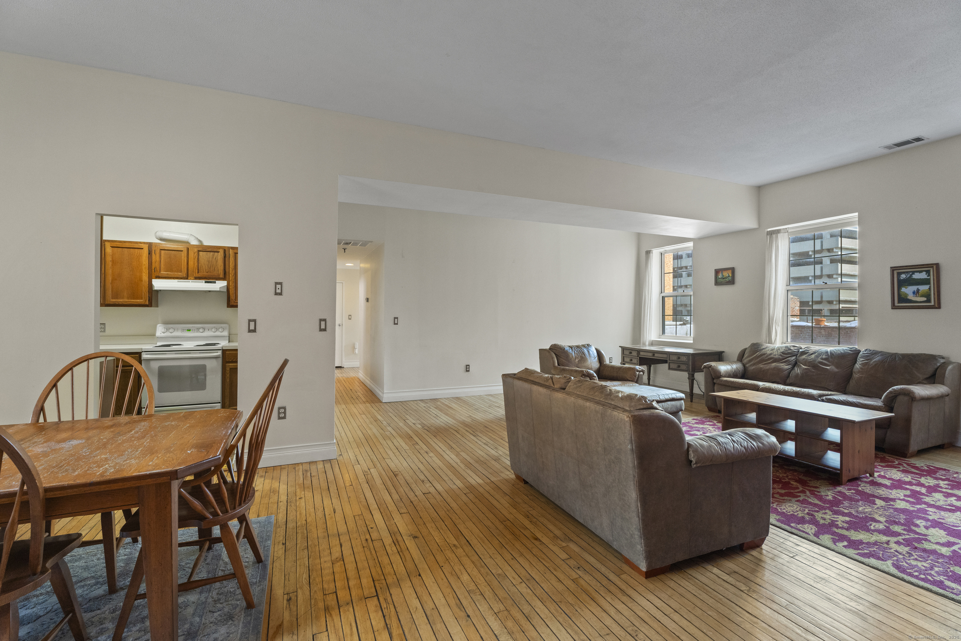 196 Crown Street New Haven CT 06510
