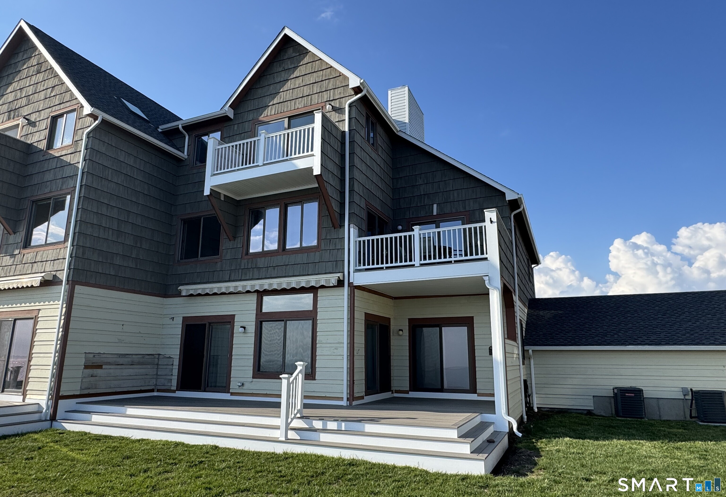 2 Old Town Highway East Haven CT 06512