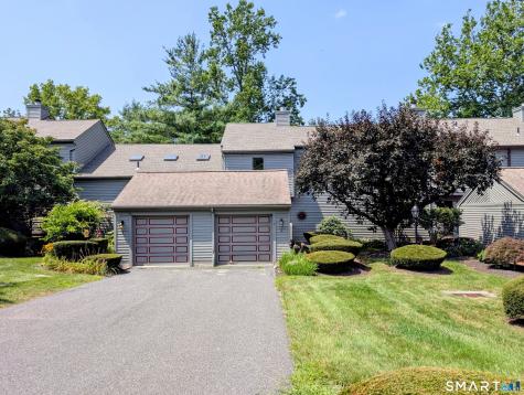 6 Ledgewood Drive Brookfield CT 06804