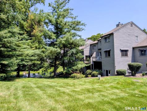 6 Ledgewood Drive Brookfield CT 06804