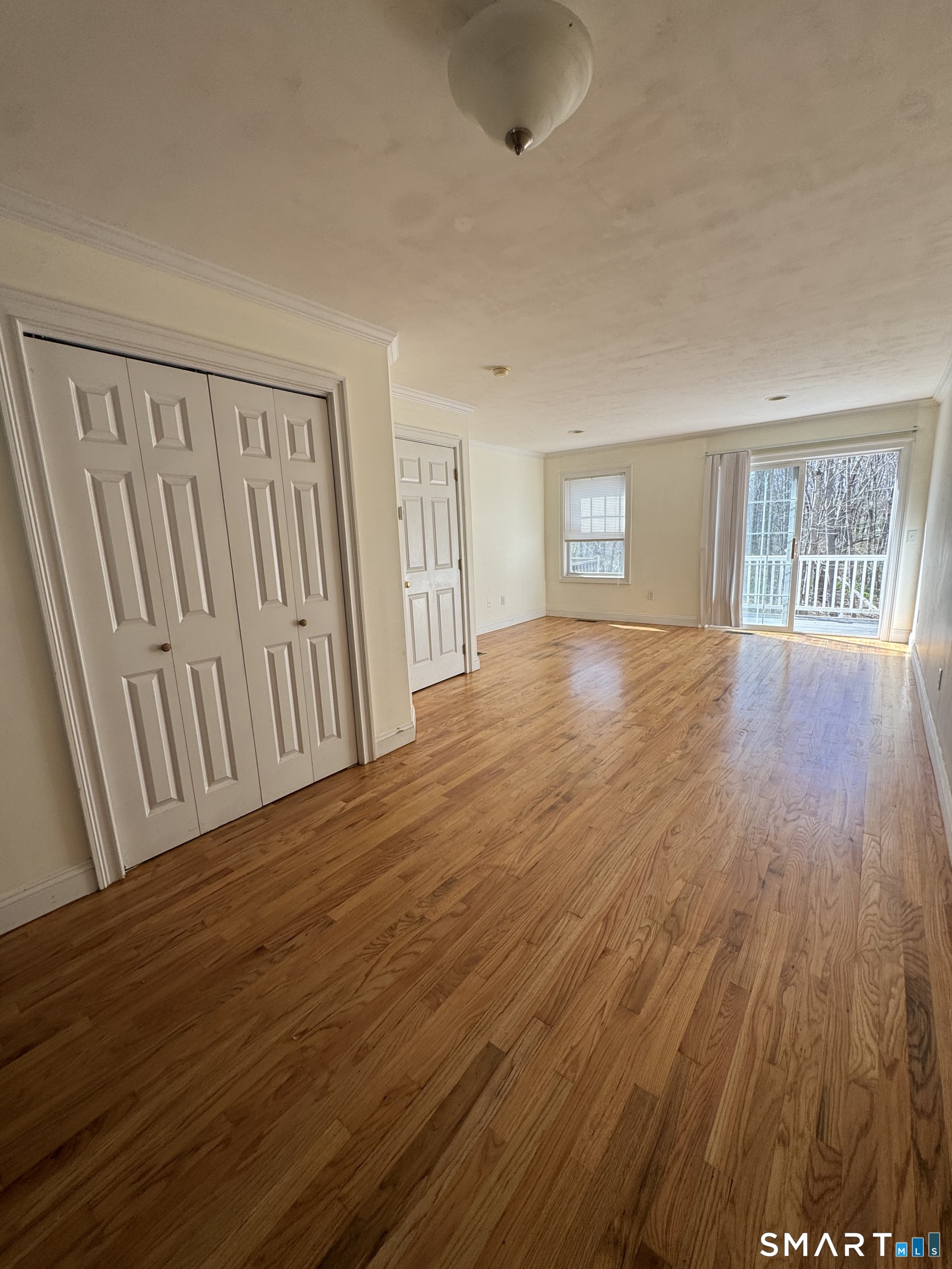 527 West Thames Street Norwich CT 06360