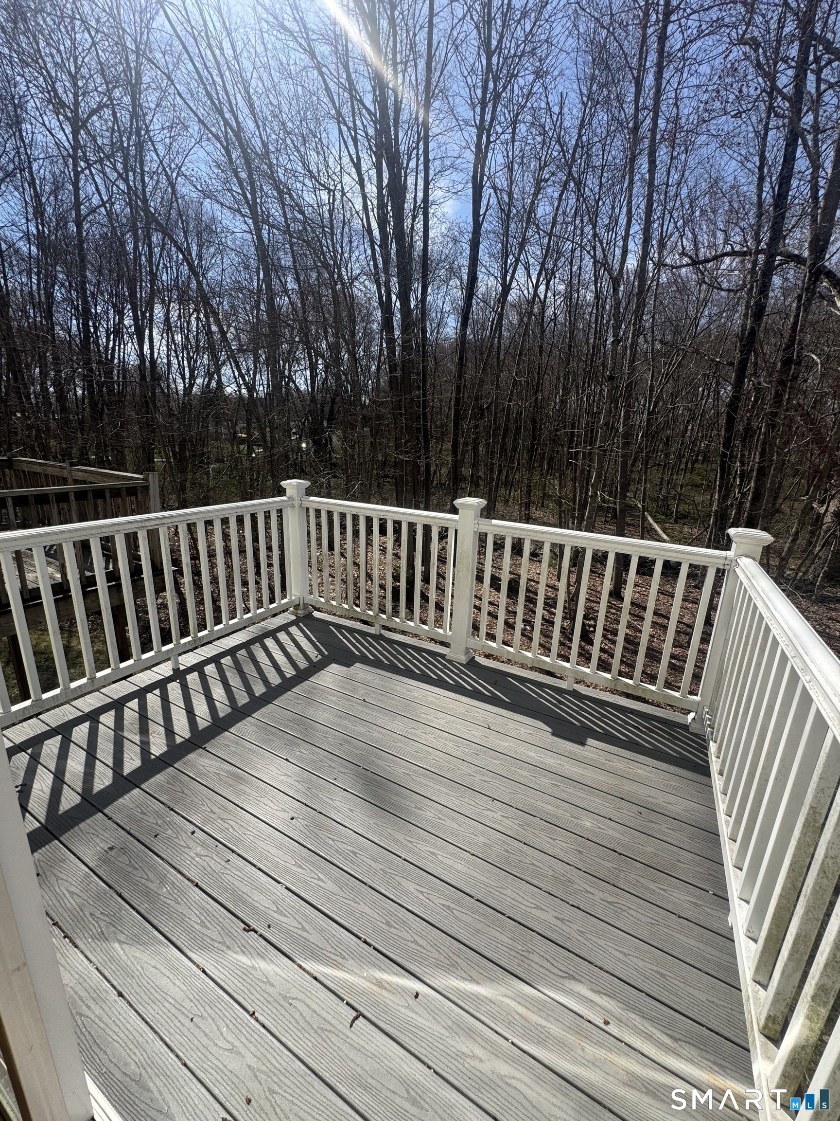 527 West Thames Street Norwich CT 06360
