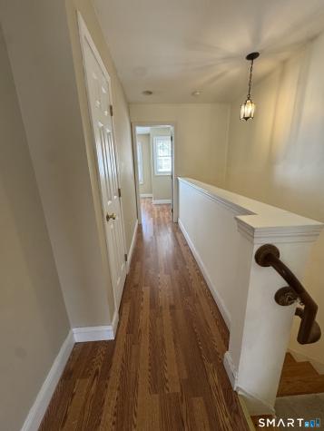 527 West Thames Street Norwich CT 06360