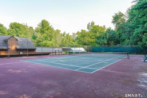 12 Chambord Park Bloomfield CT 06002