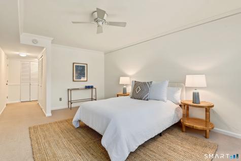 17 Rowayton Woods Drive Norwalk CT 06854