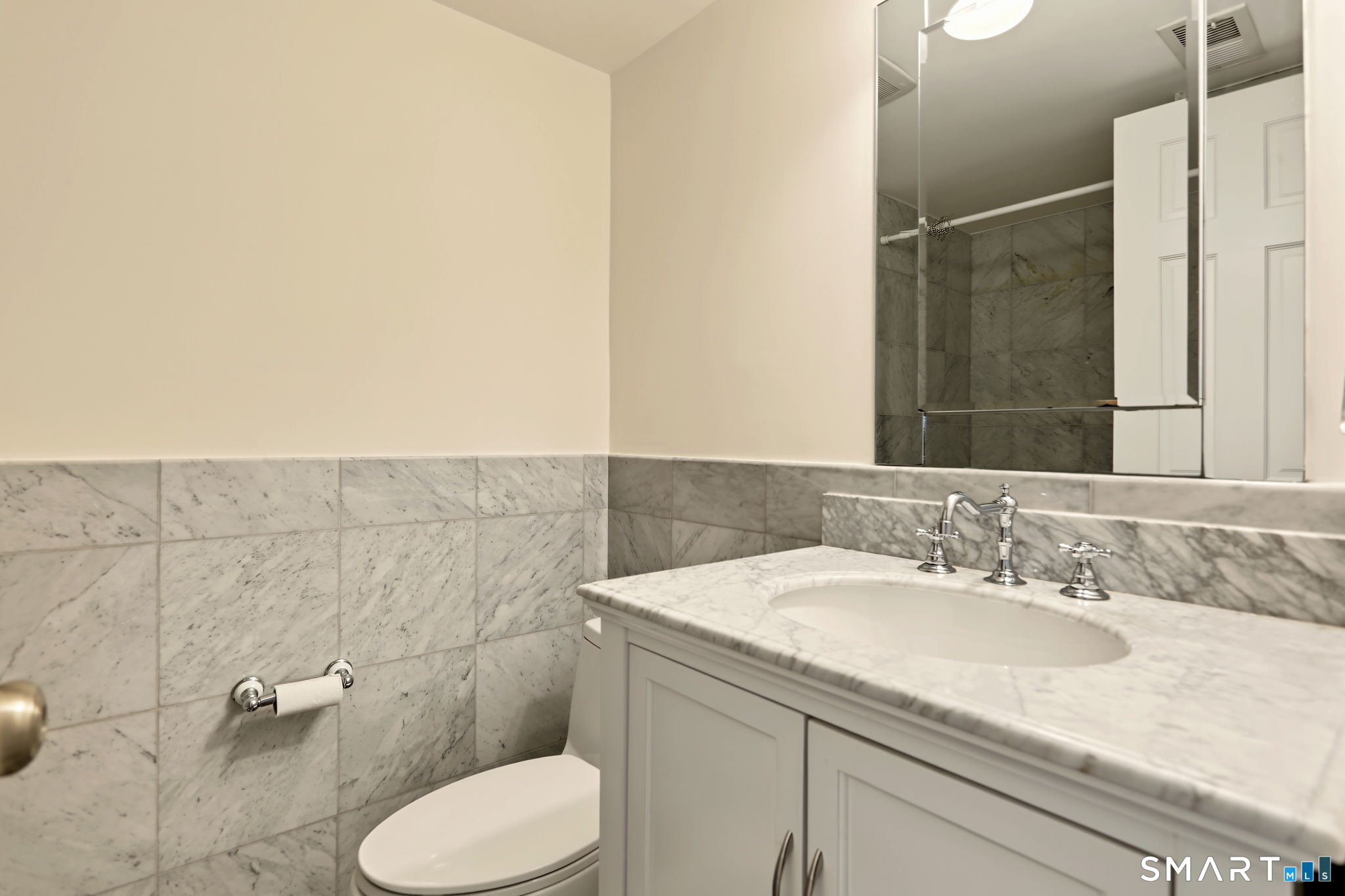 17 Rowayton Woods Drive Norwalk CT 06854