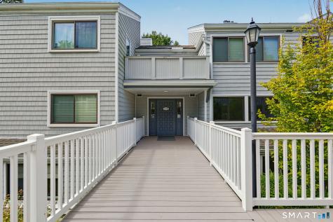 17 Rowayton Woods Drive Norwalk CT 06854