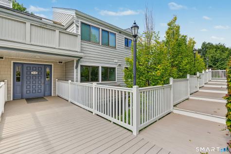 17 Rowayton Woods Drive Norwalk CT 06854