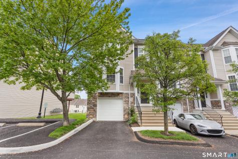 701 Sienna Drive Danbury CT 06810