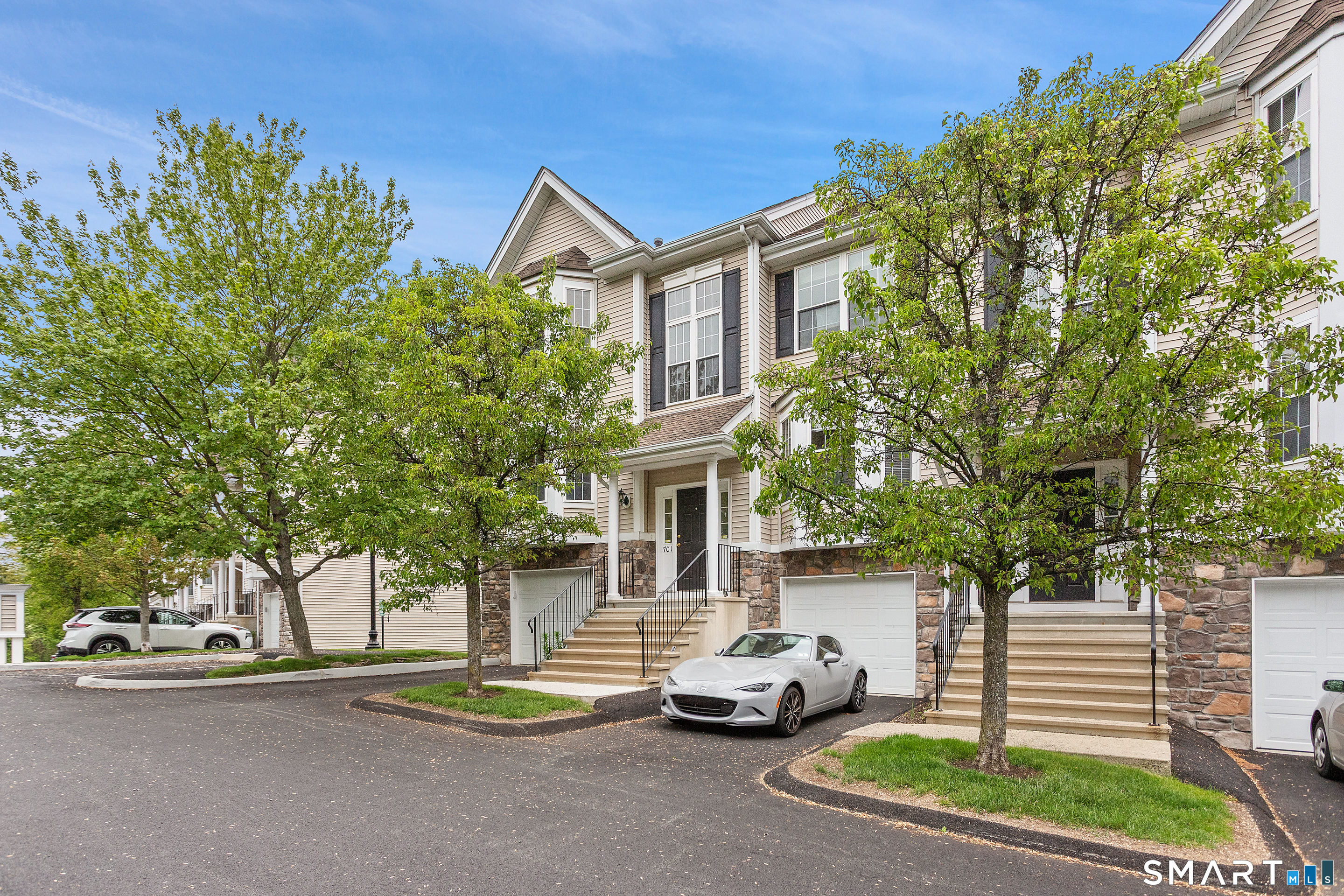 701 Sienna Drive Danbury CT 06810