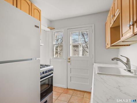214 Sylvan Knoll Road Stamford CT 06902