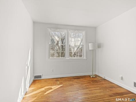 214 Sylvan Knoll Road Stamford CT 06902
