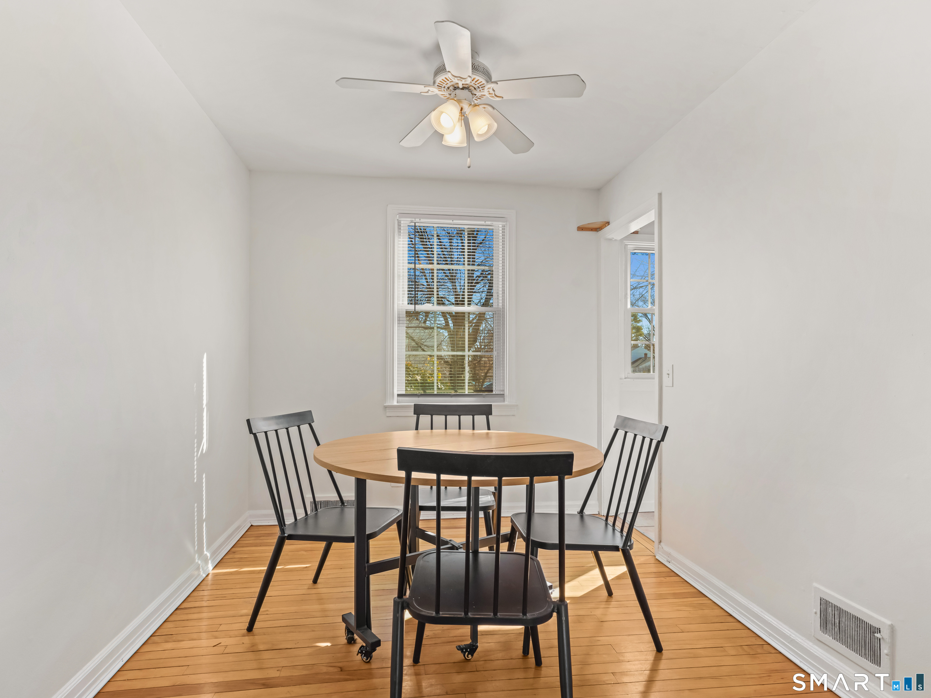214 Sylvan Knoll Road Stamford CT 06902