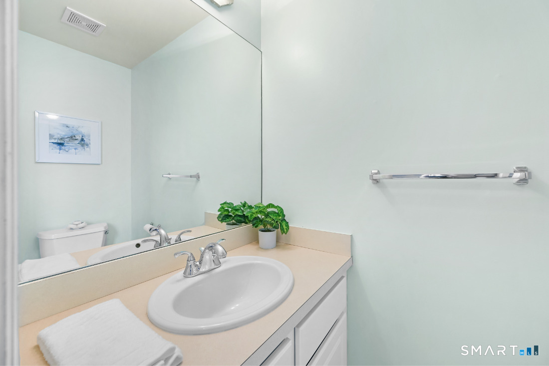 333 Stonebridge Lane Trumbull CT 06611